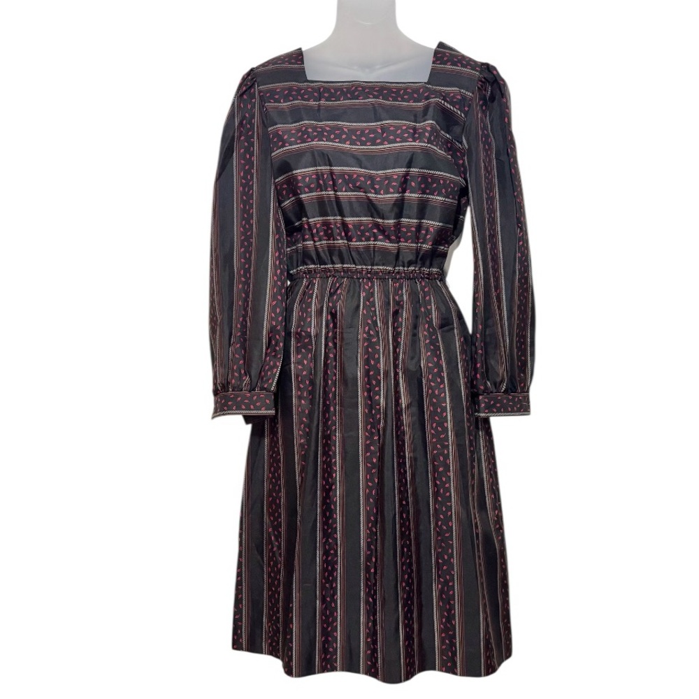 Vintage Kay Windsor Black/Red/White Patterned Long Sleeve Dress
